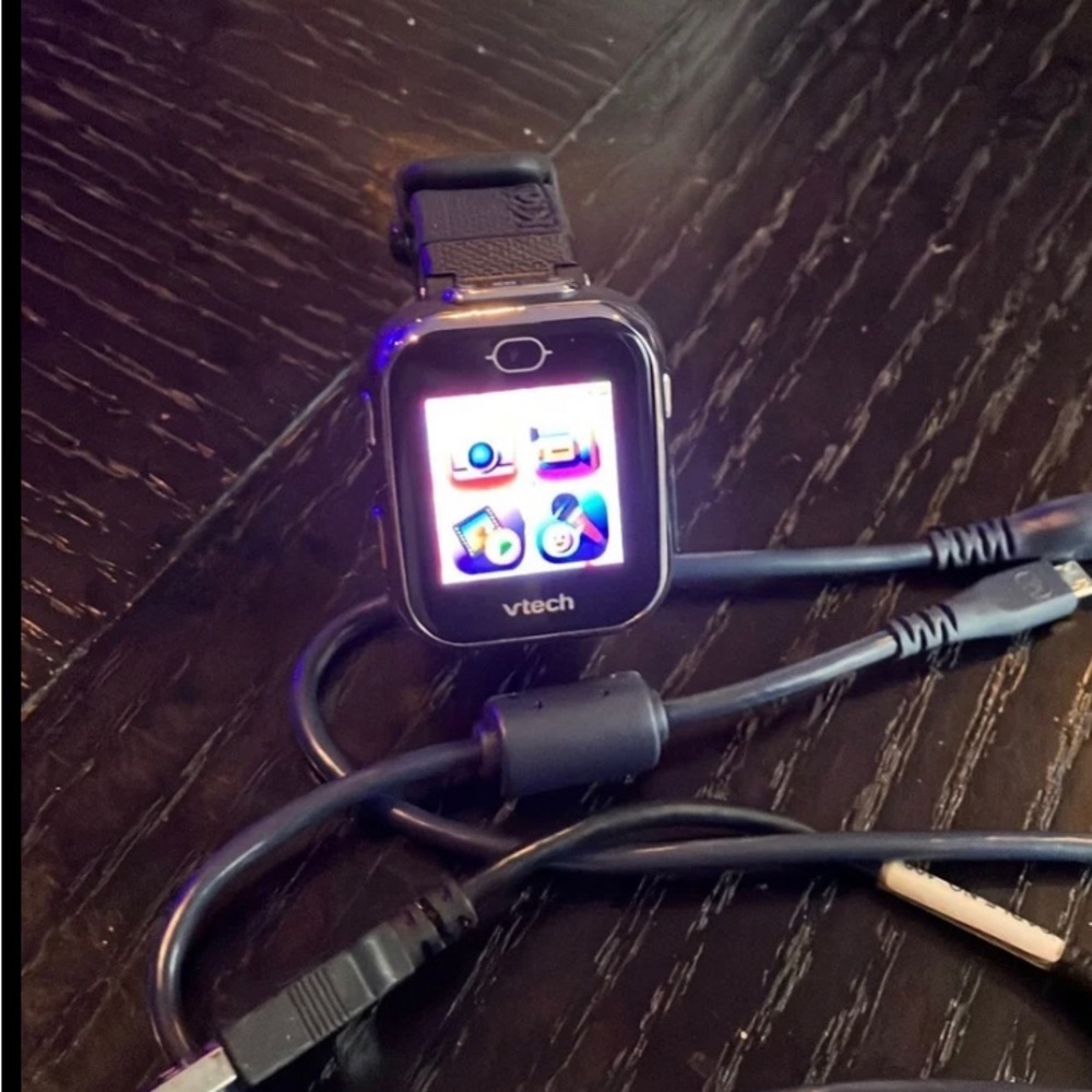 V-tech kids smart watch